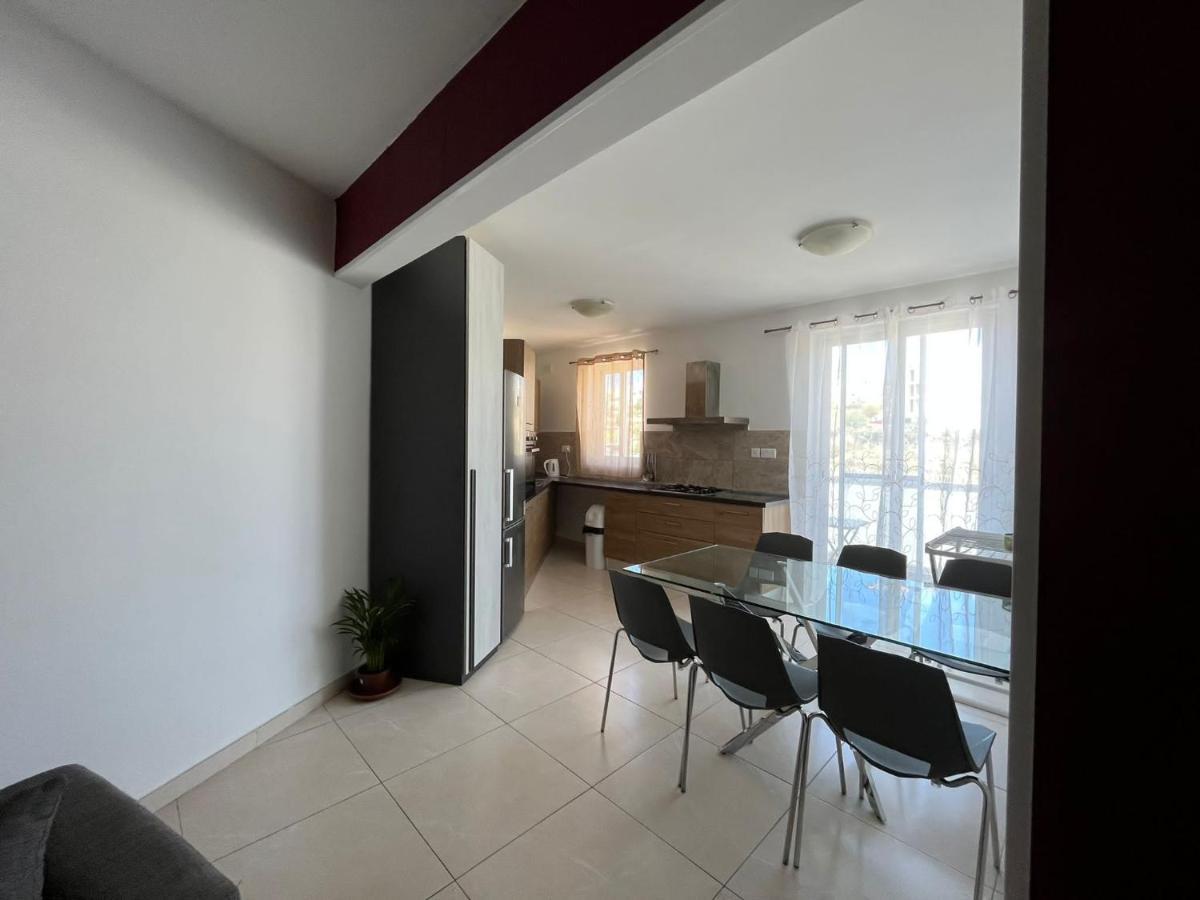 Lovely 3 Bedroom Saint Julian's