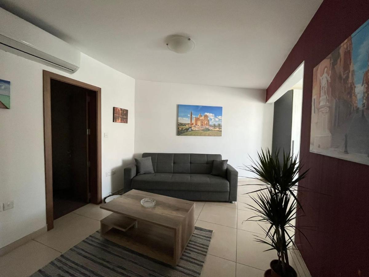 Lovely 3 Bedroom * Saint Julian's